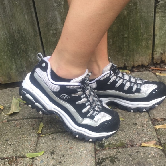 Sketcher sneakers (sold) - Picture 3 of 5